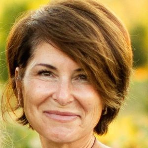 Lora Klenke