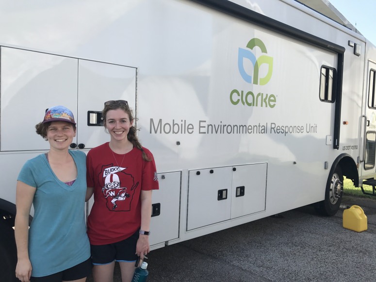 UW students from Center of Excellence for Vector-Borne Disease, co-directed by GHI Advisory Committee members, aid post-Harvey mosquito control